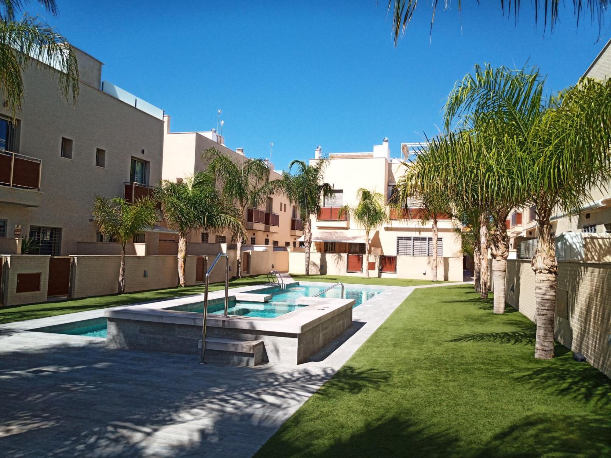 Torre De La Horadada - Modern And Comfortable 2 Bedroom Apartment Close To The Beach Torre de la Horadada Eksteriør billede